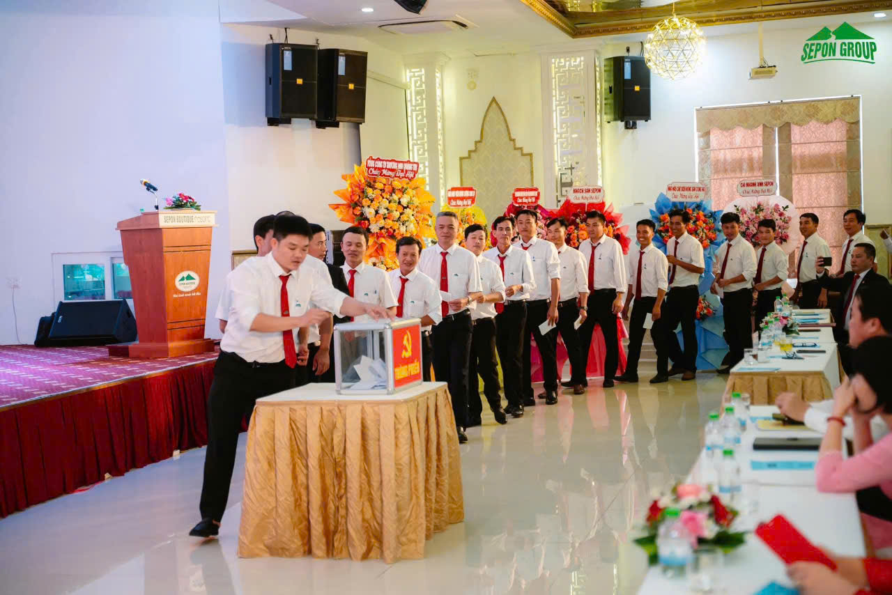 Đại hội Đảng bộ Tổng Công ty thương mại Quảng Trị lần thứ X, nhiện kỳ 2025 - 2030
