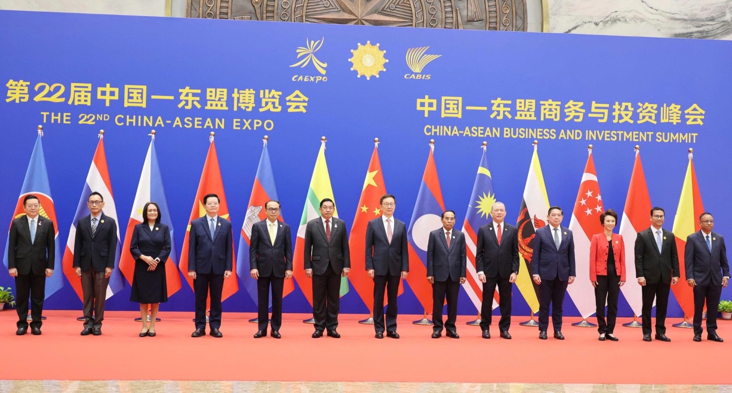 Việt Nam tham dự Hội chợ CAEXPO và Hội nghị CABIS lần thứ 22